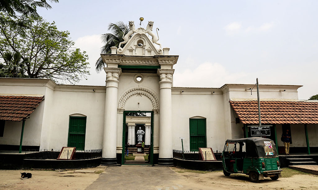পতিসর রবীন্দ্র কাছারি বাড়ি