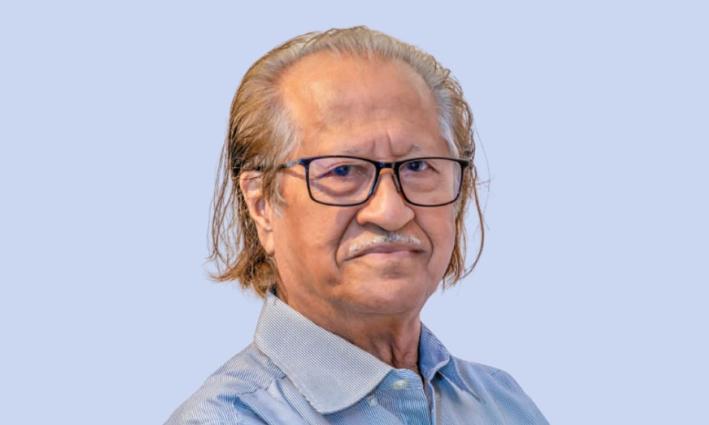 মুস্তাফা মনোয়ারের জীবনী
